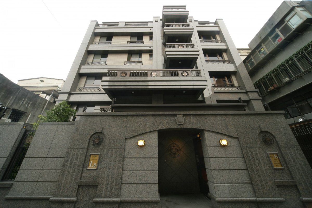 仁愛蔚里?1775299376